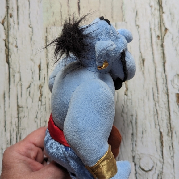 The Walt Disney Company - The Genie from Aladdin 7 inch Stuffed Plush Toy - Picture 9 of 12